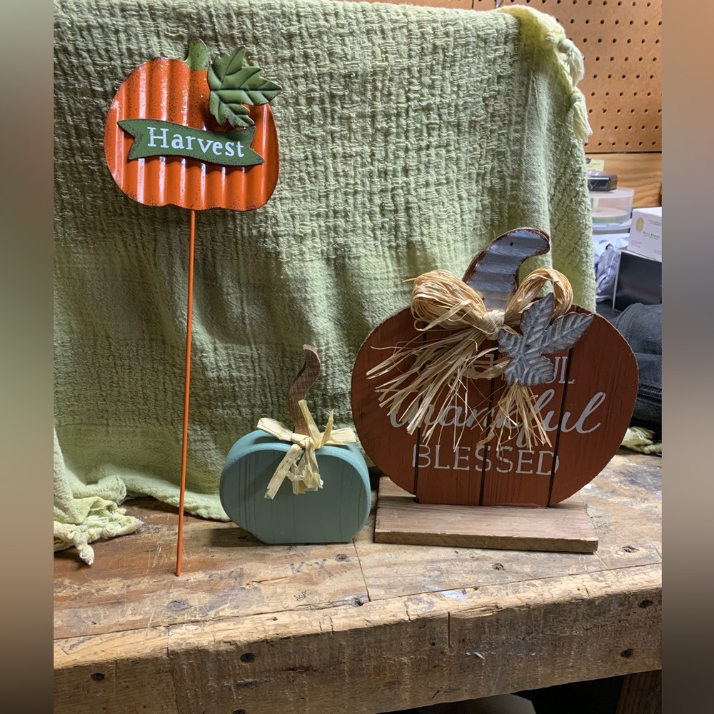Fall Decor - Picture 4 of 5